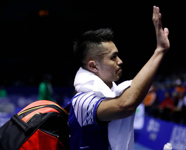 全场为之沸 全场为之沸