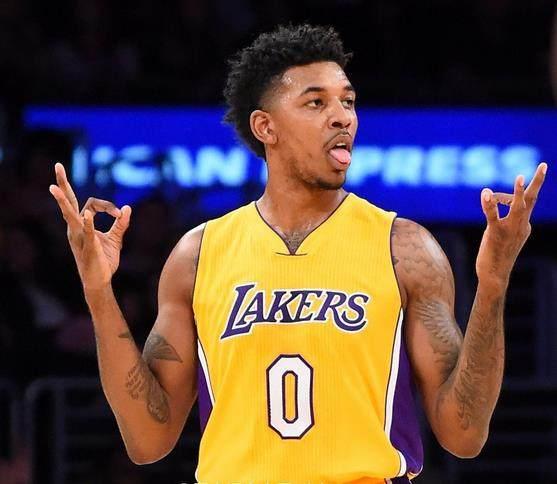 赞助商深度 赞助商深度