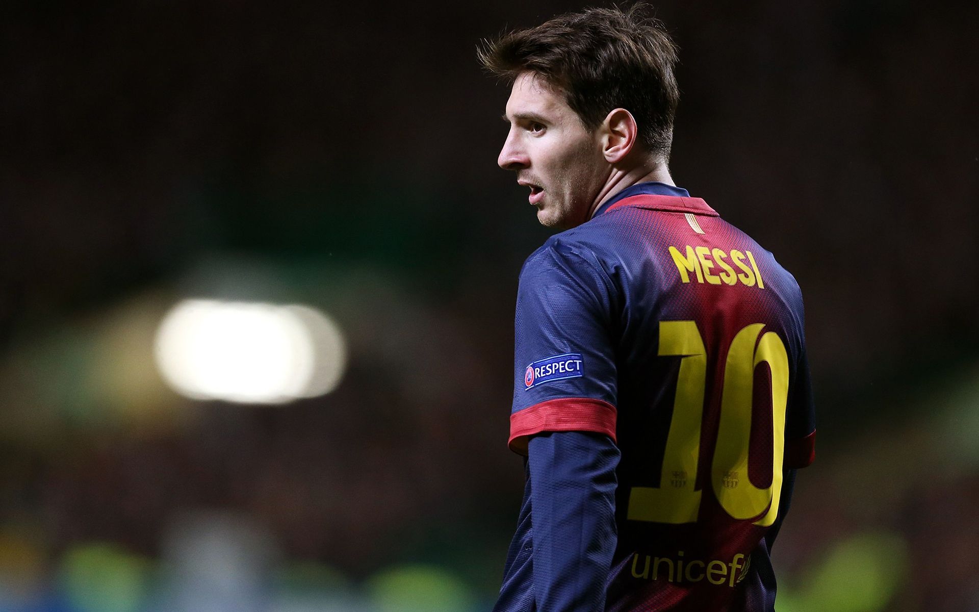 青岛强力外援助力取胜